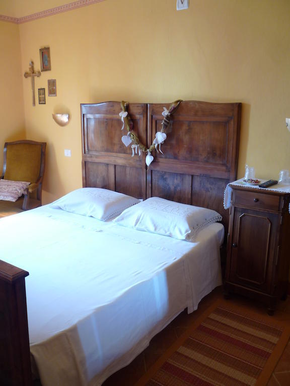 L'Adele Bed & Breakfast Occimiano Bagian luar foto