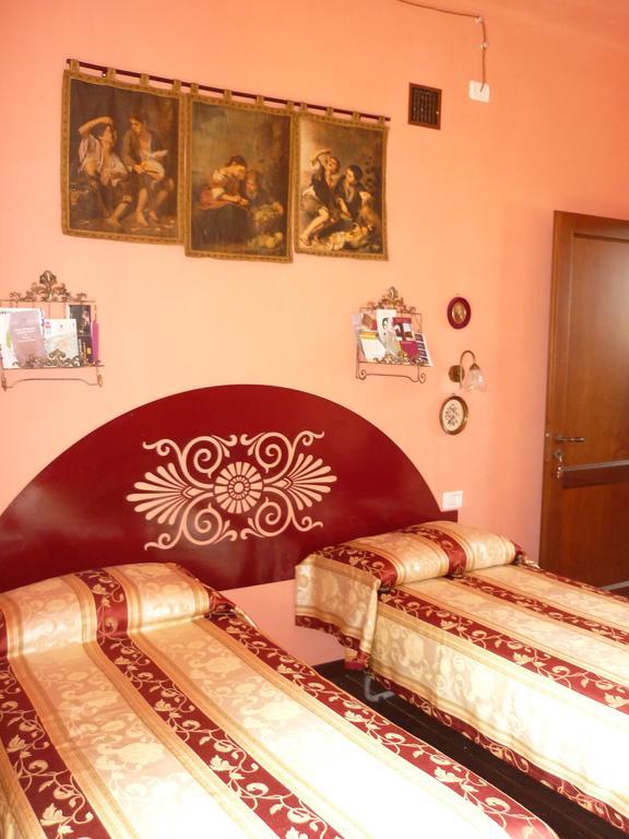 L'Adele Bed & Breakfast Occimiano Bagian luar foto
