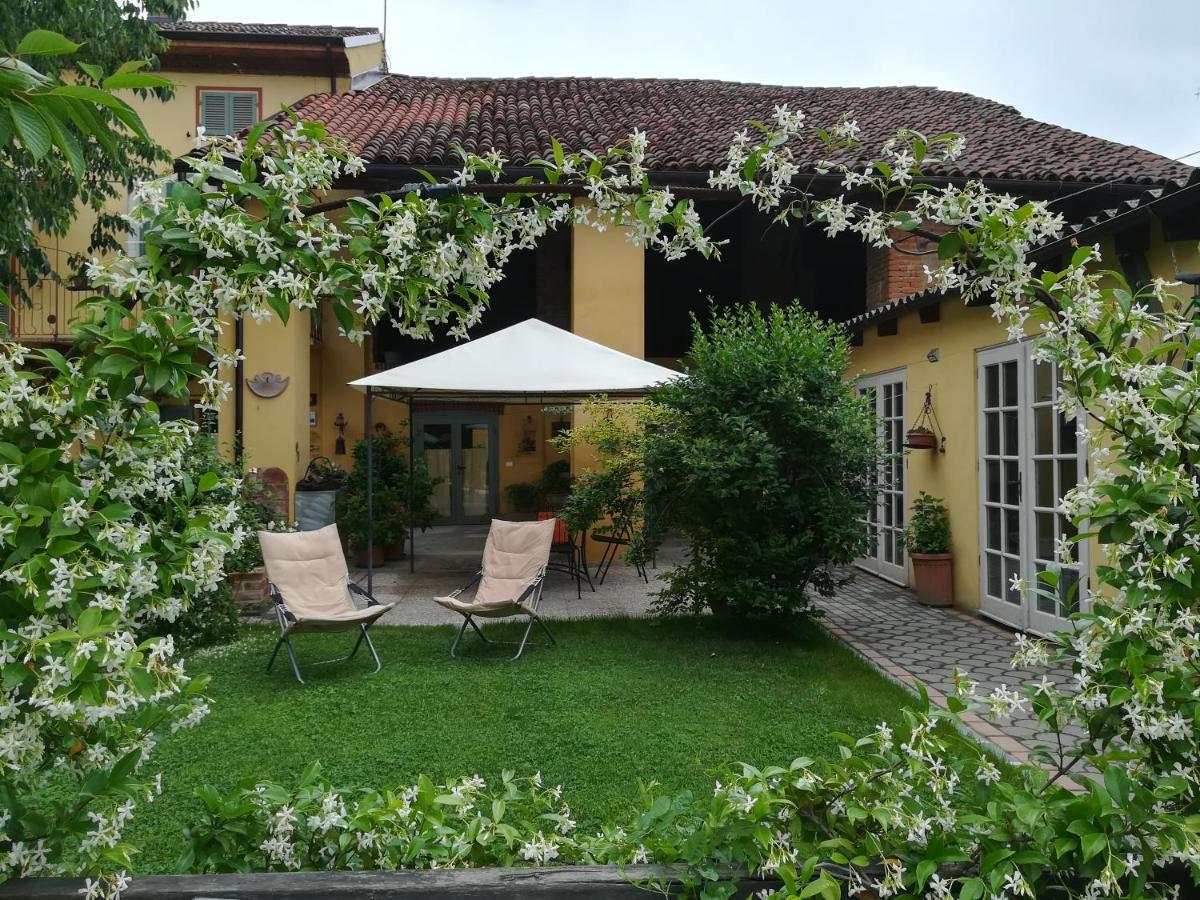L'Adele Bed & Breakfast Occimiano Bagian luar foto